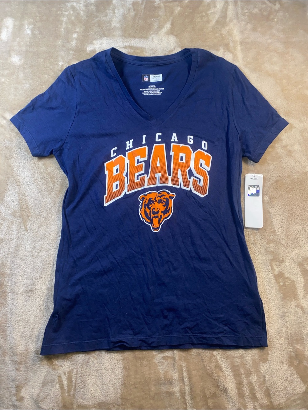 NWT NFL Chicago Bears Women's Navy V-Neck Chicago Bears Tee with Orange Logo